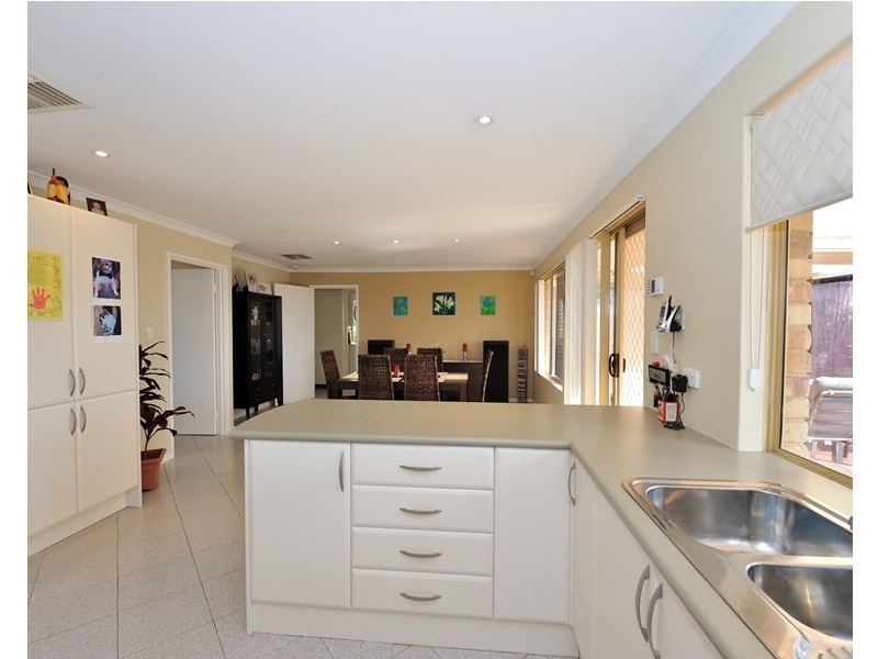 72 Sacramento Avenue, Beechboro WA 6063