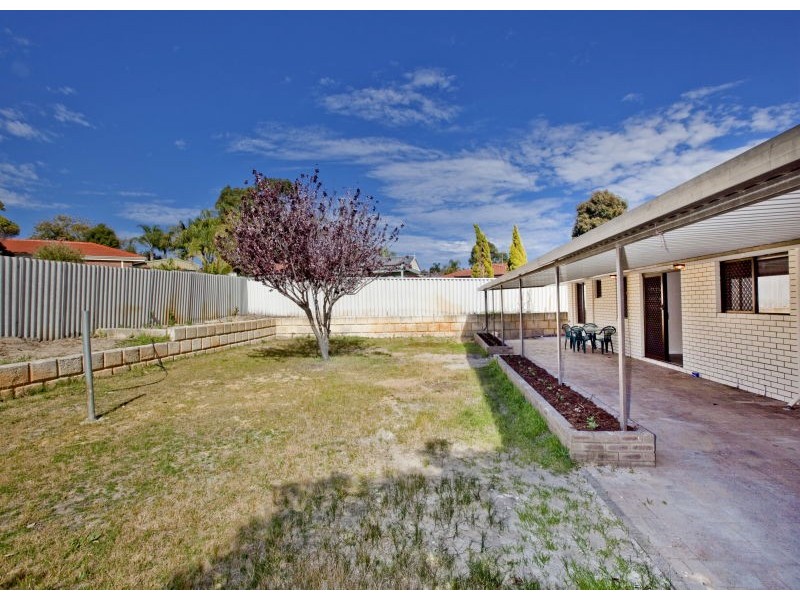 7 Halwest Way, Alexander Heights WA 6064