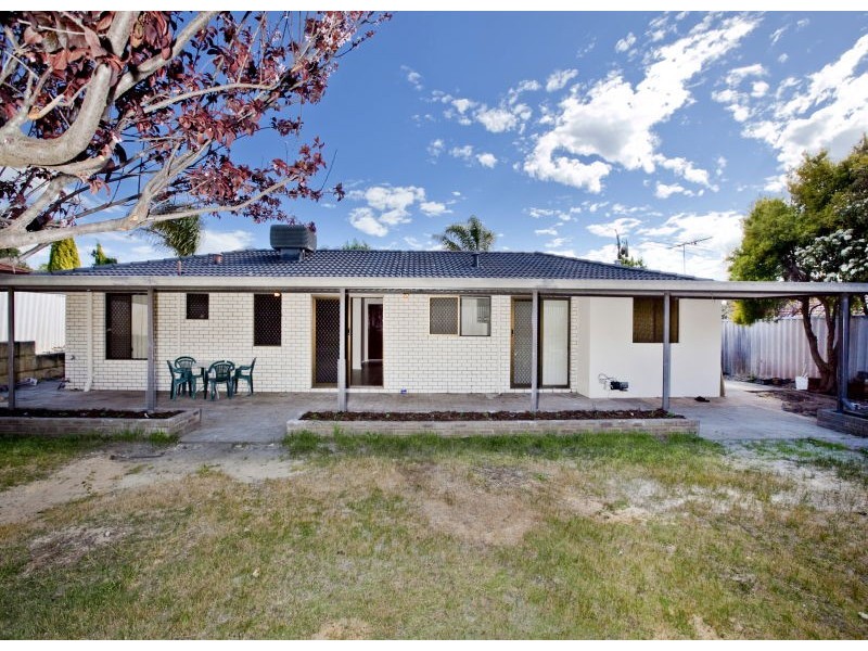 7 Halwest Way, Alexander Heights WA 6064
