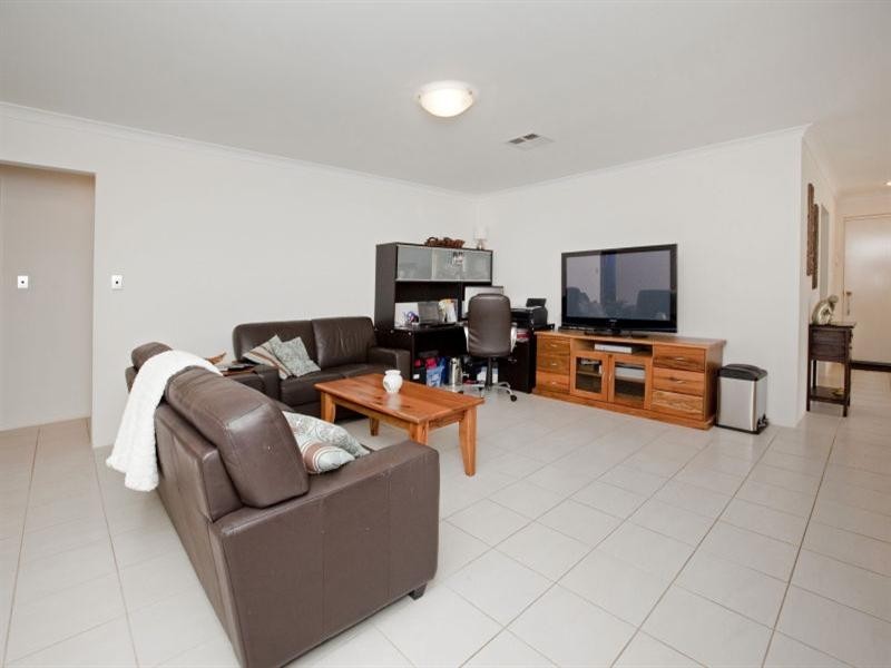 6a Harrow Place, Kewdale WA 6105