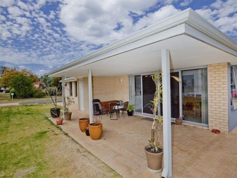 6a Harrow Place, Kewdale WA 6105