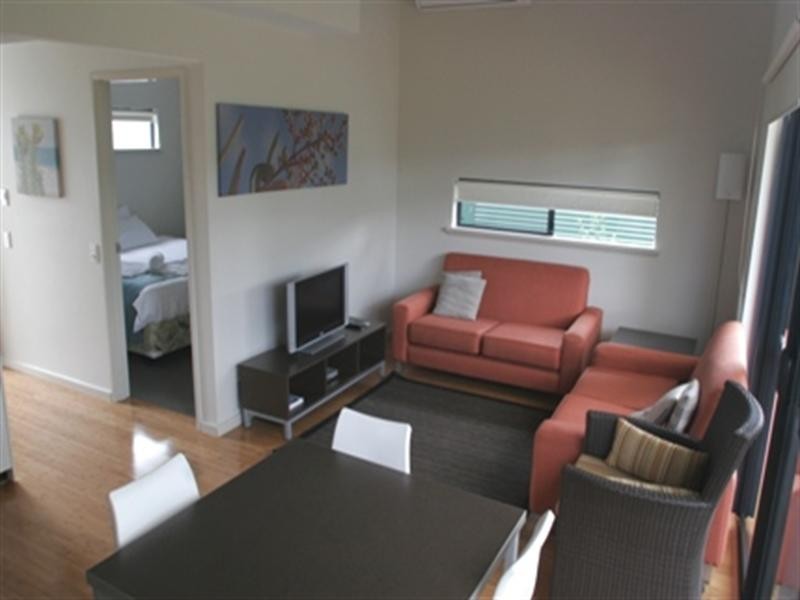 24/7 Panorama Drive, Preston Beach WA 6215