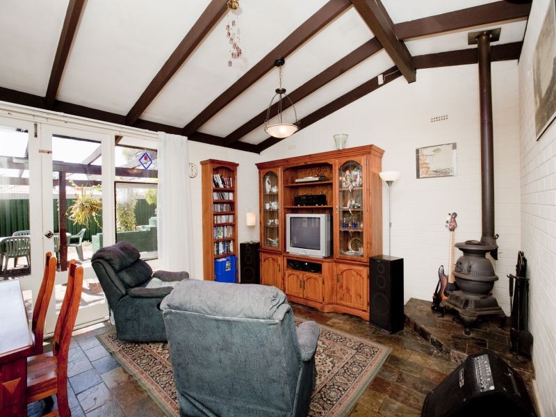 38 Seabrook Street, Dianella WA 6059