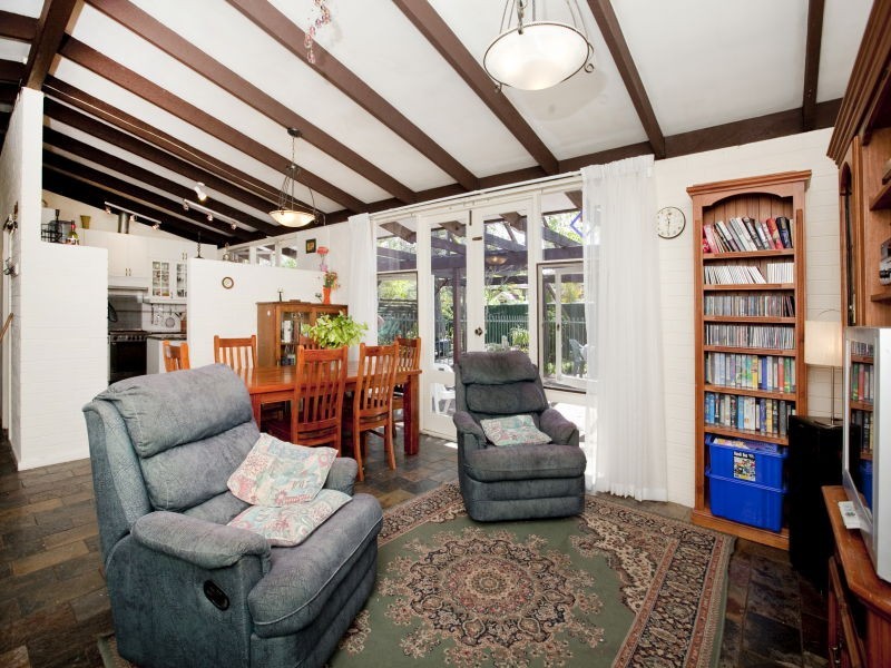 38 Seabrook Street, Dianella WA 6059