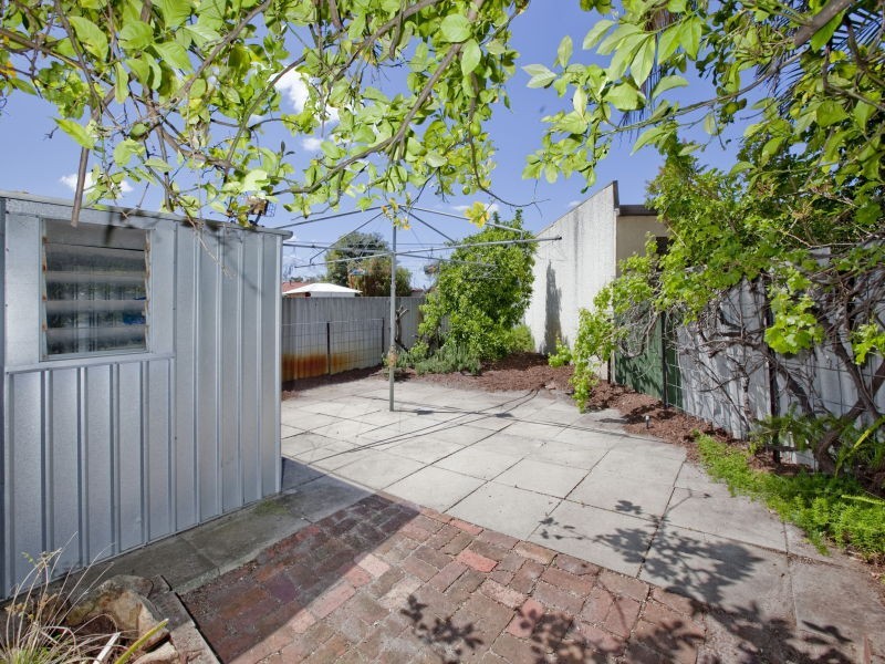 38 Seabrook Street, Dianella WA 6059