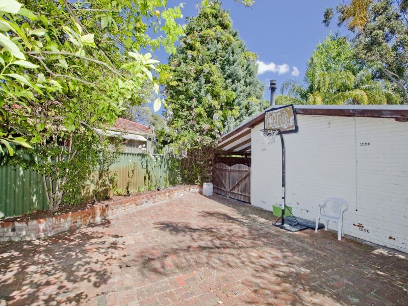 38 Seabrook Street, Dianella WA 6059