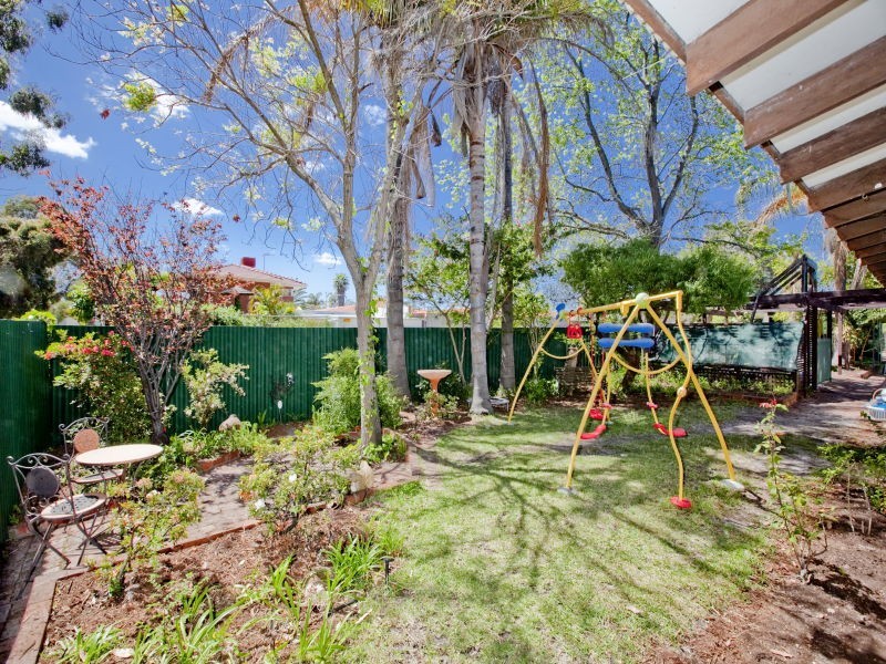 38 Seabrook Street, Dianella WA 6059