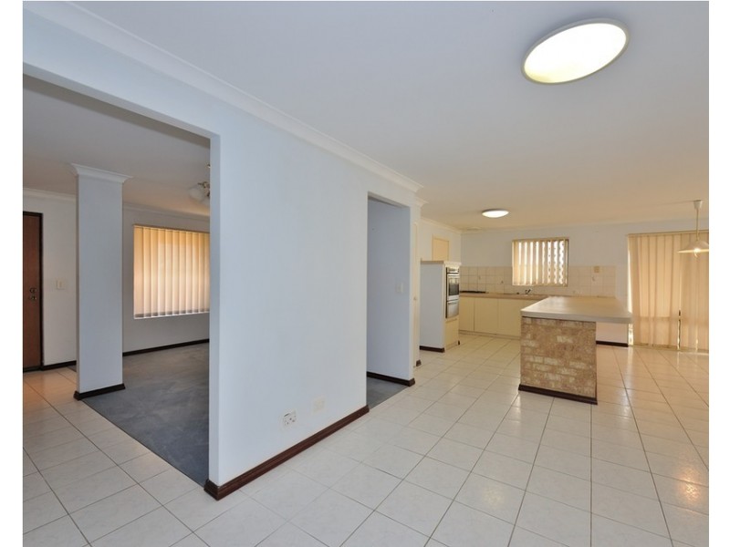 26 Peran Street, Beechboro WA 6063