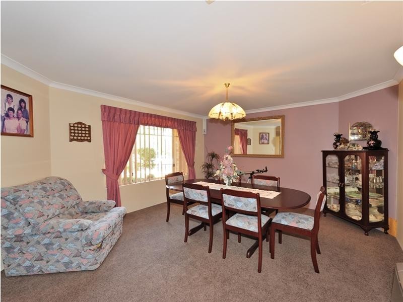 12 Silkwood Way, Beechboro WA 6063