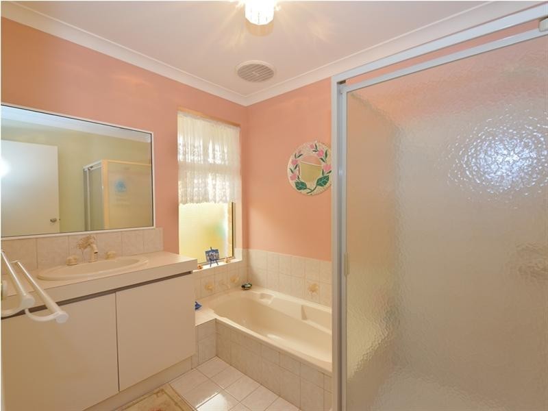 12 Silkwood Way, Beechboro WA 6063