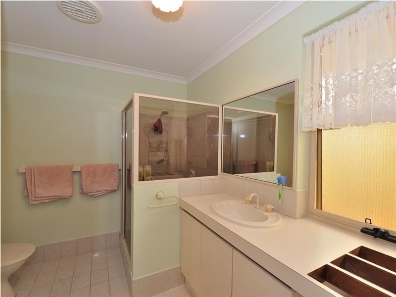 12 Silkwood Way, Beechboro WA 6063