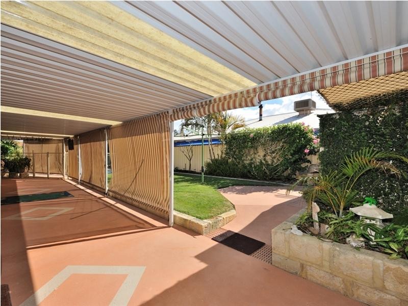 12 Silkwood Way, Beechboro WA 6063