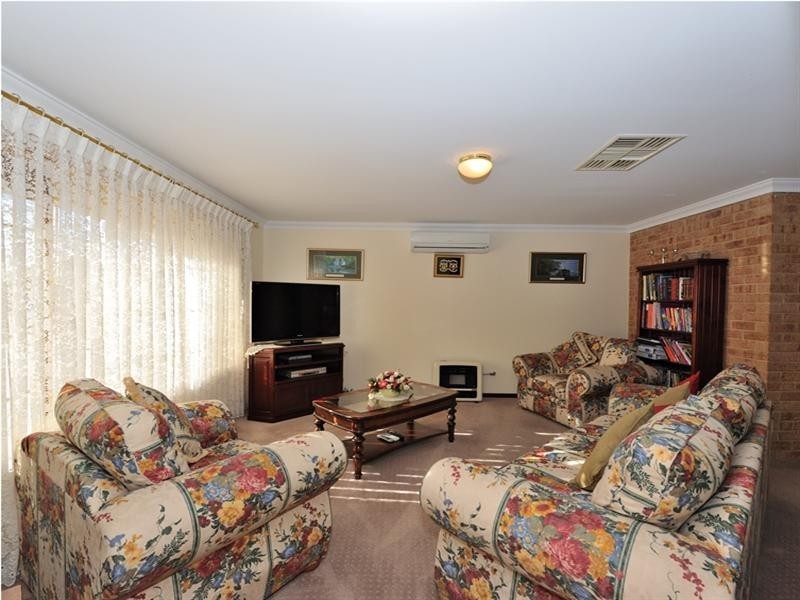 50 Bluegum Road, Beechboro WA 6063