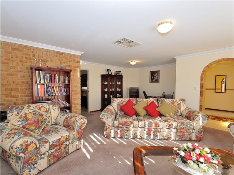 50 Bluegum Road, Beechboro WA 6063