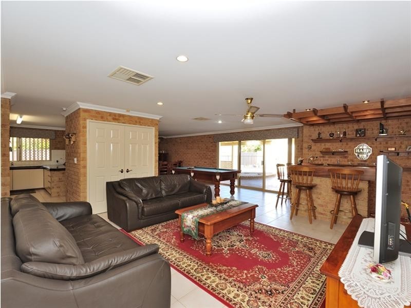 50 Bluegum Road, Beechboro WA 6063