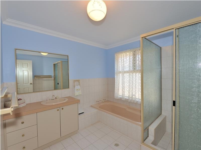 50 Bluegum Road, Beechboro WA 6063