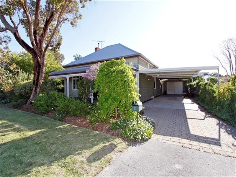 31 Fifth Avenue, Bassendean WA 6054