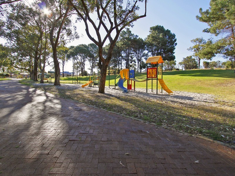 31 Fifth Avenue, Bassendean WA 6054