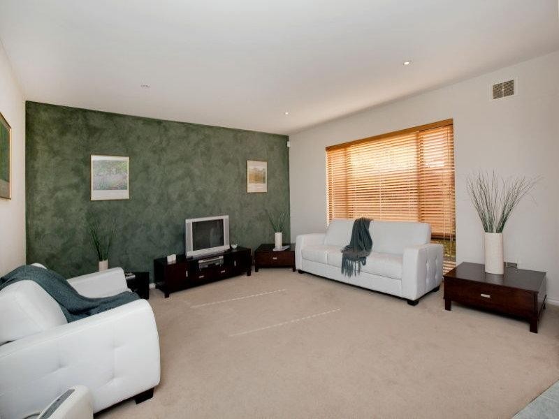 5C Thurlow Avenue, Yokine WA 6060