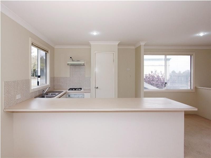 8 Sudlow Street, Embleton WA 6062