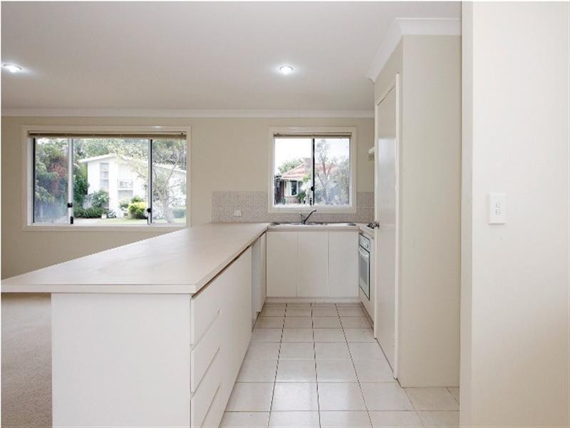 8 Sudlow Street, Embleton WA 6062