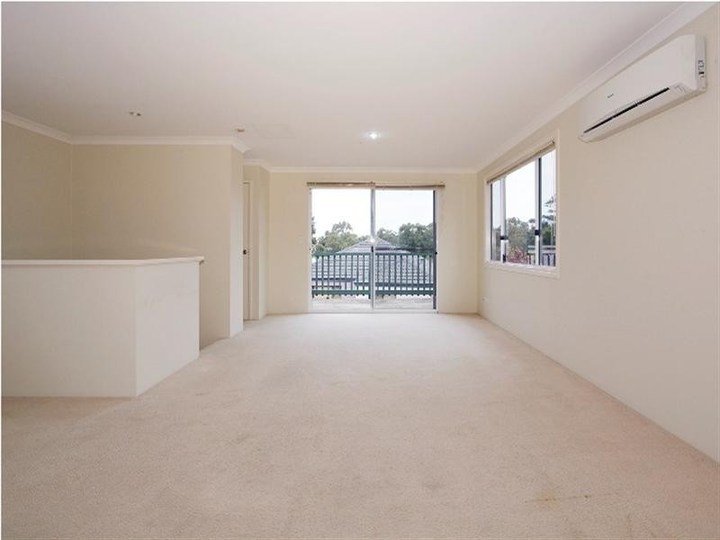 8 Sudlow Street, Embleton WA 6062