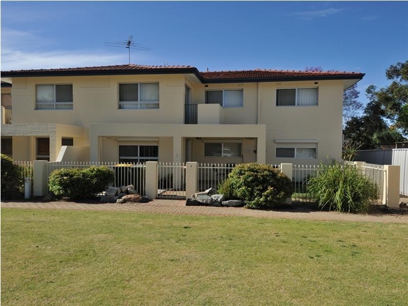 1/45 Bradley Way, Lockridge WA 6054