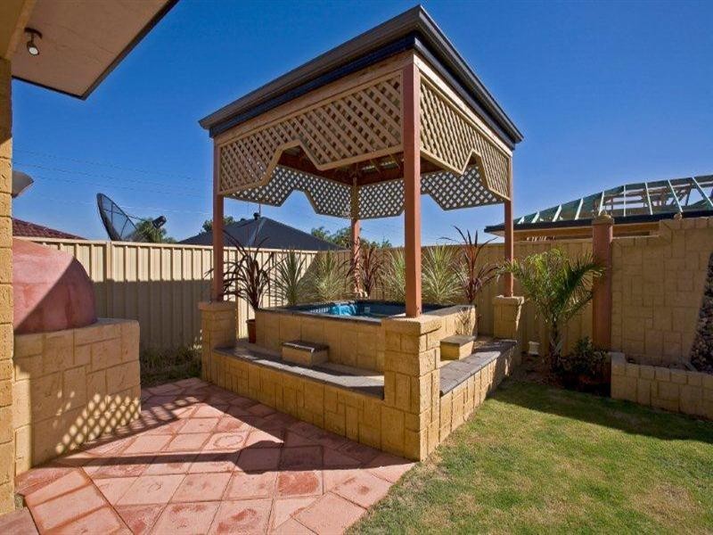 23 Foxfield Road, Darch WA 6065