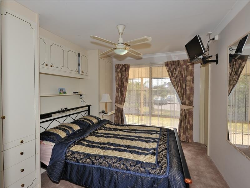 19 Maranon Crescent, Beechboro WA 6063