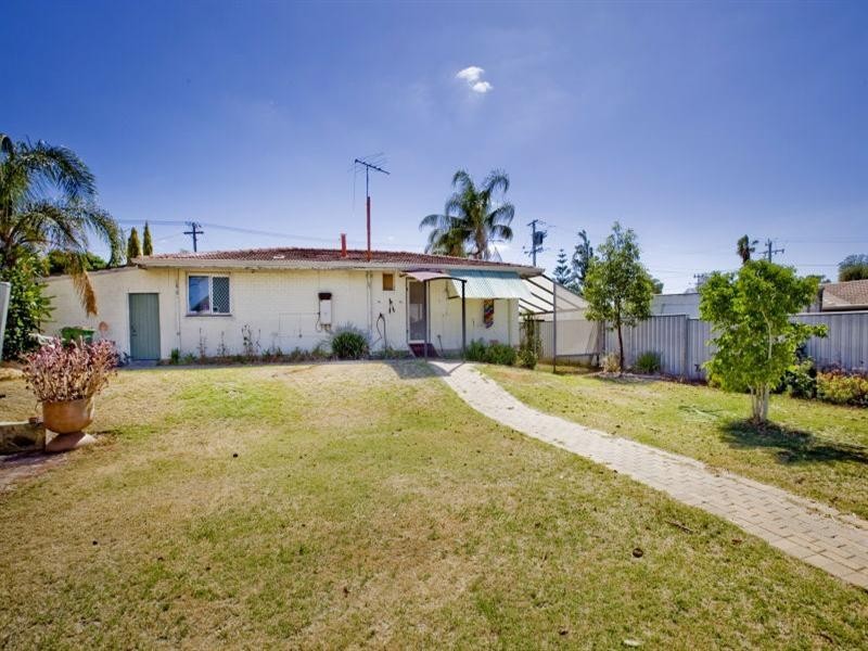 5 Drynan Street, Bayswater WA 6053