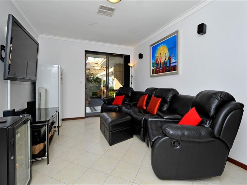 5 Hyem Road, Herne Hill WA 6056