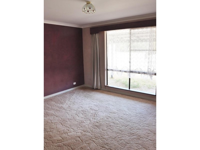 14 Prichard Road, Greenmount WA 6056