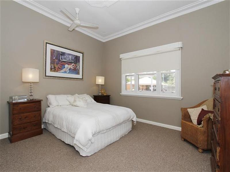 57 Fourth Avenue, Bassendean WA 6054