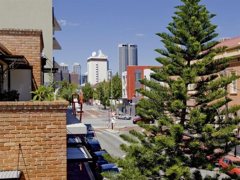 28/120 Lake Street, Perth WA 6000