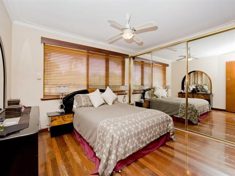 42 Glover Street, Dianella WA 6059