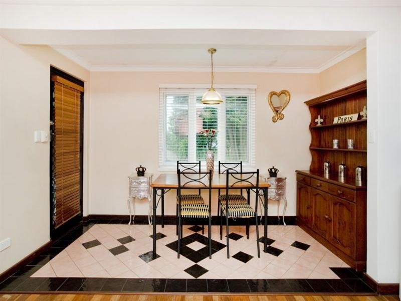 42 Glover Street, Dianella WA 6059