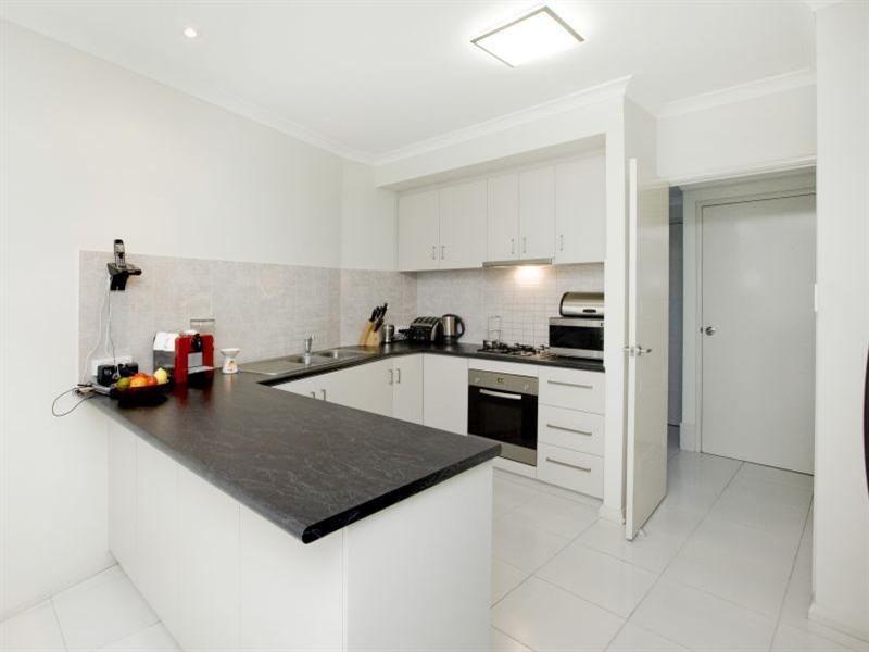 17c Woodchester Road, Nollamara WA 6061