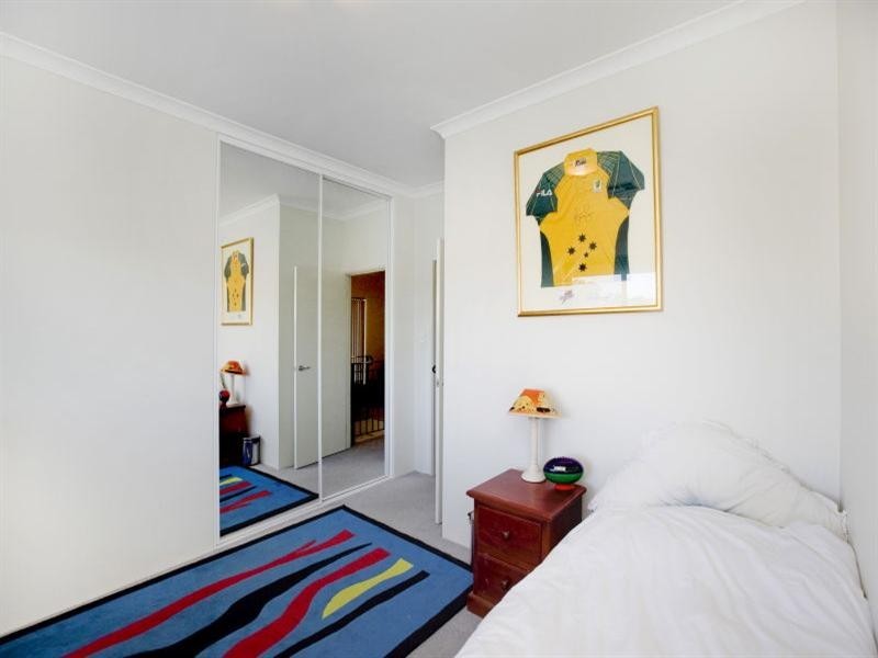 17c Woodchester Road, Nollamara WA 6061