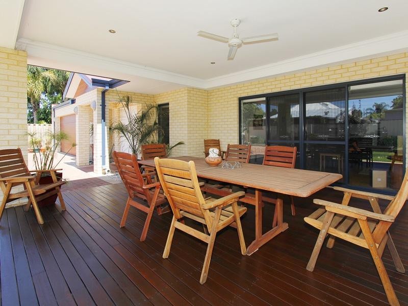 55a Fourth Avenue, Bassendean WA 6054