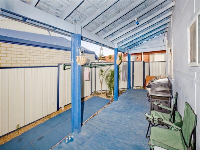 1/25 Newton Street, Bayswater WA 6053