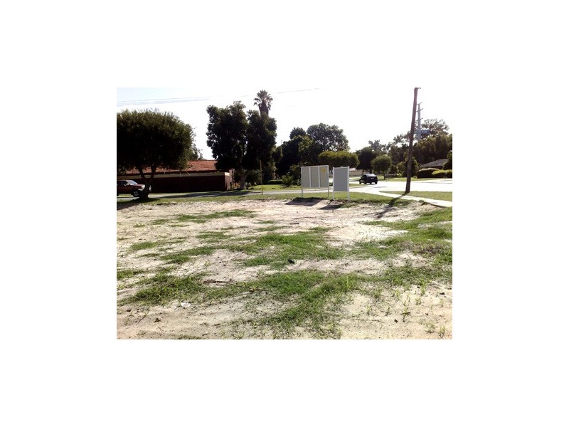 8 Dreyfus Place, Dianella WA 6059