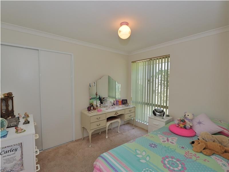 37 Pentecost Avenue, Beechboro WA 6063