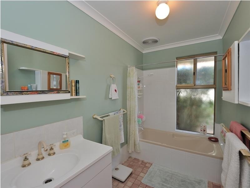 37 Pentecost Avenue, Beechboro WA 6063