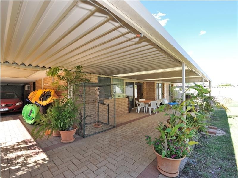 37 Pentecost Avenue, Beechboro WA 6063