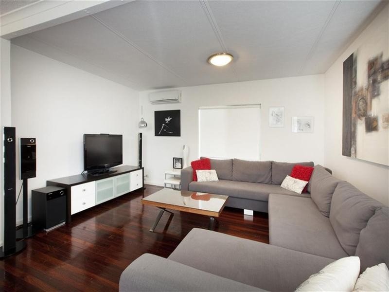 343 The Strand, Dianella WA 6059