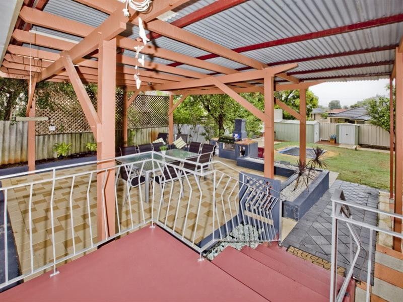 42 Glover Street, Dianella WA 6059