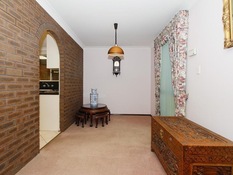 5 Barlee Way, Beechboro WA 6063