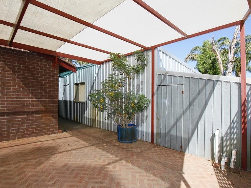 5 Barlee Way, Beechboro WA 6063