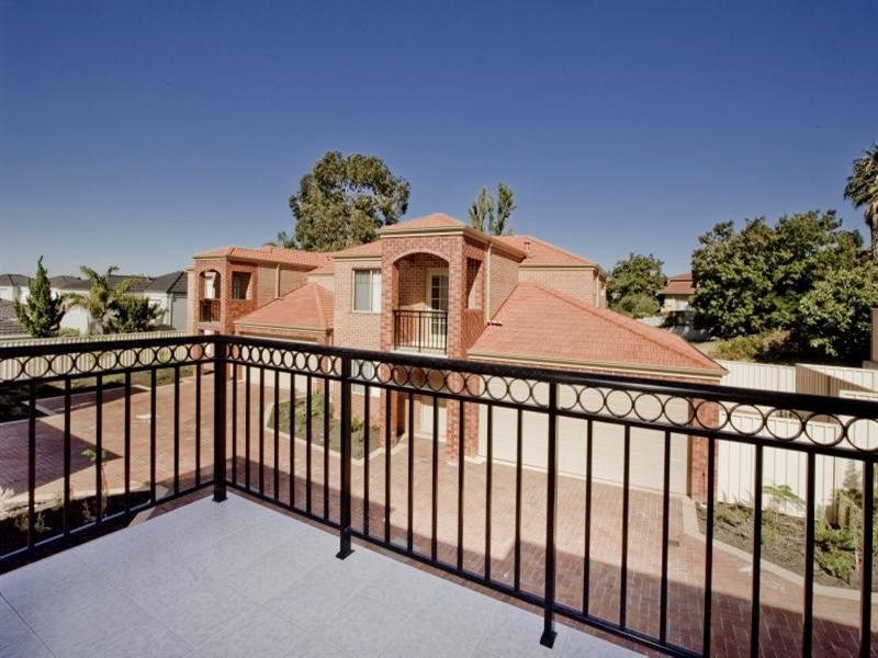 4/55 Kirkham Hill Terrace, Maylands WA 6051