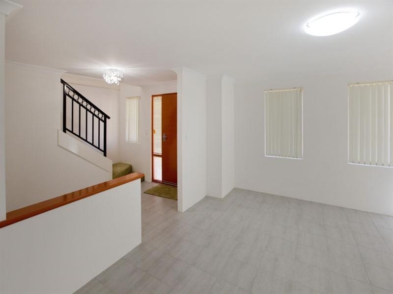 4/55 Kirkham Hill Terrace, Maylands WA 6051